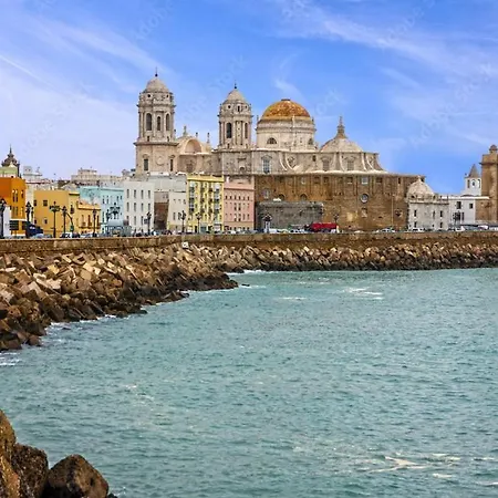 Апартаменты Playa La Caleta